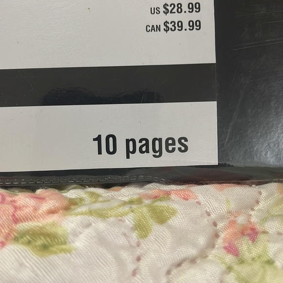 Class of 2023 Graduation Scrapbook Album - Picture 3 of 8